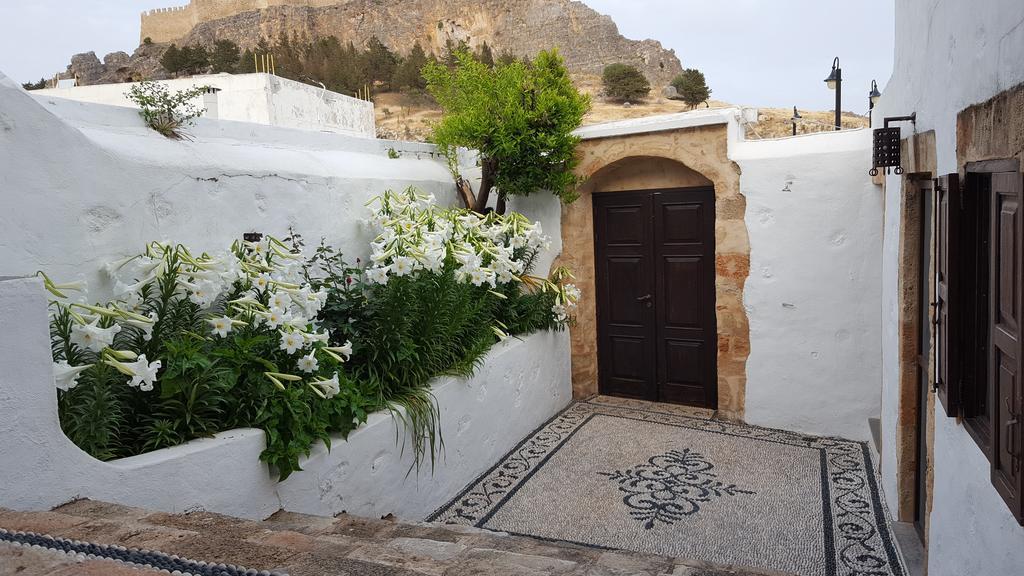Villa Aphrodite Lindos Suites Bagian luar foto